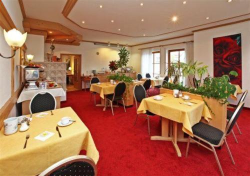 Hotel Restaurant Adler Westhausen  Exterior photo